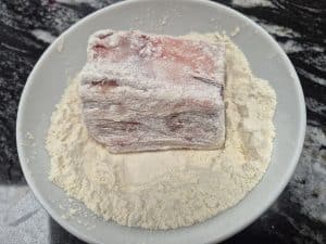Short-ribs dusted in flour